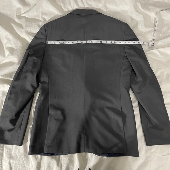 Savile Row Grey Mens 2-pc Suit w/slight stretch. Size 38R - Picture 9 of 12